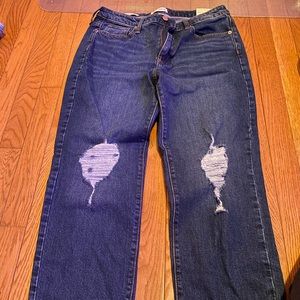 NWT RIPPED STRAIGHT HIGH RISE JEANS UNIVERSAL THREAD size 12